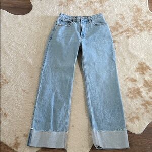 NWOT Abercrombie & Fitch 90s relaxed High Rise Jean cuffed leg in light denim
